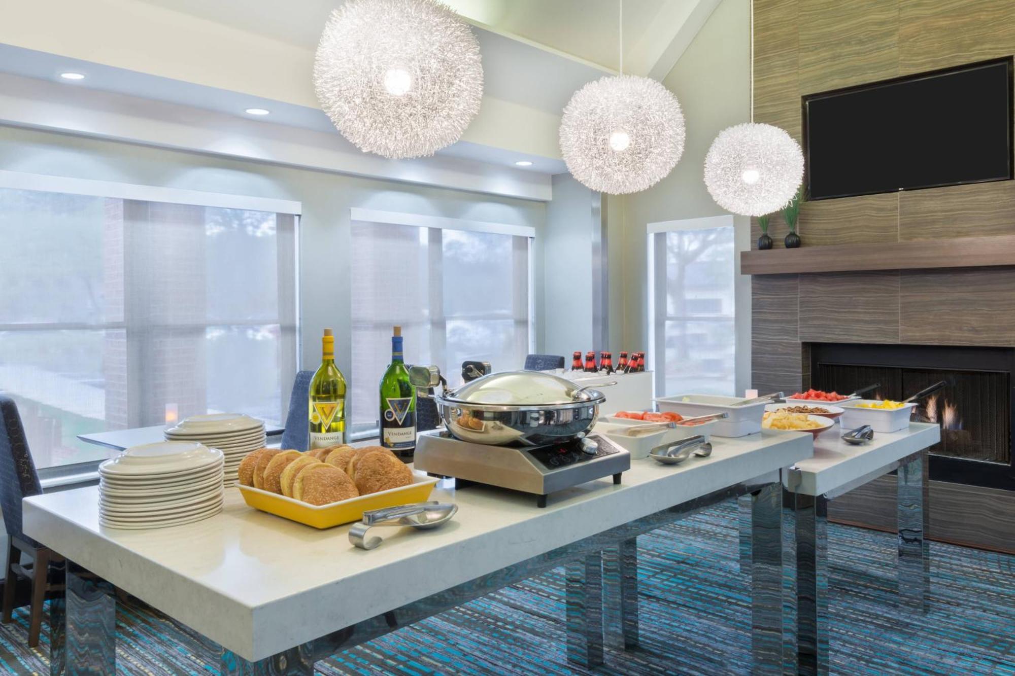 Residence Inn Tallahassee North I-10 Capital Circle מראה חיצוני תמונה