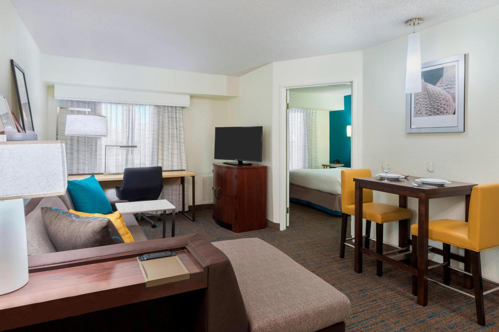 Residence Inn Tallahassee North I-10 Capital Circle מראה חיצוני תמונה
