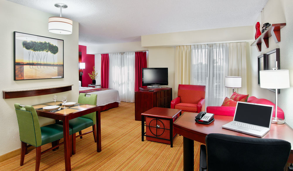 Residence Inn Tallahassee North I-10 Capital Circle מראה חיצוני תמונה