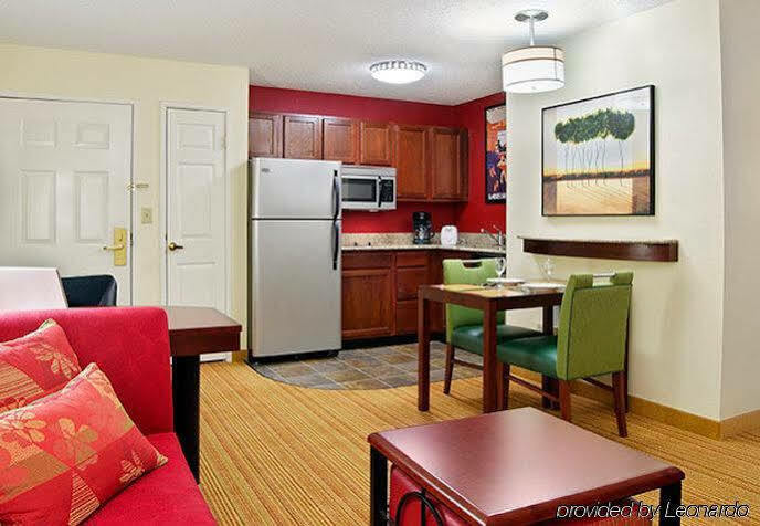 Residence Inn Tallahassee North I-10 Capital Circle מראה חיצוני תמונה